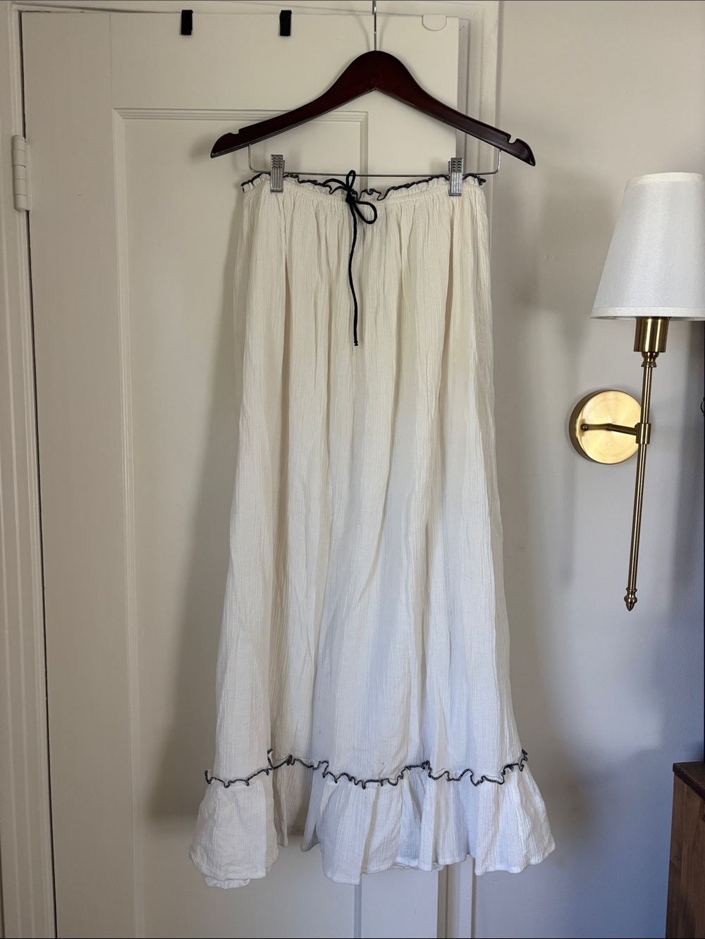 PrettyLittleThing Cream Maxi Skirt with Contrast Trim